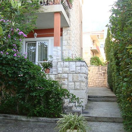 Daniela Apartment Makarska Exterior foto