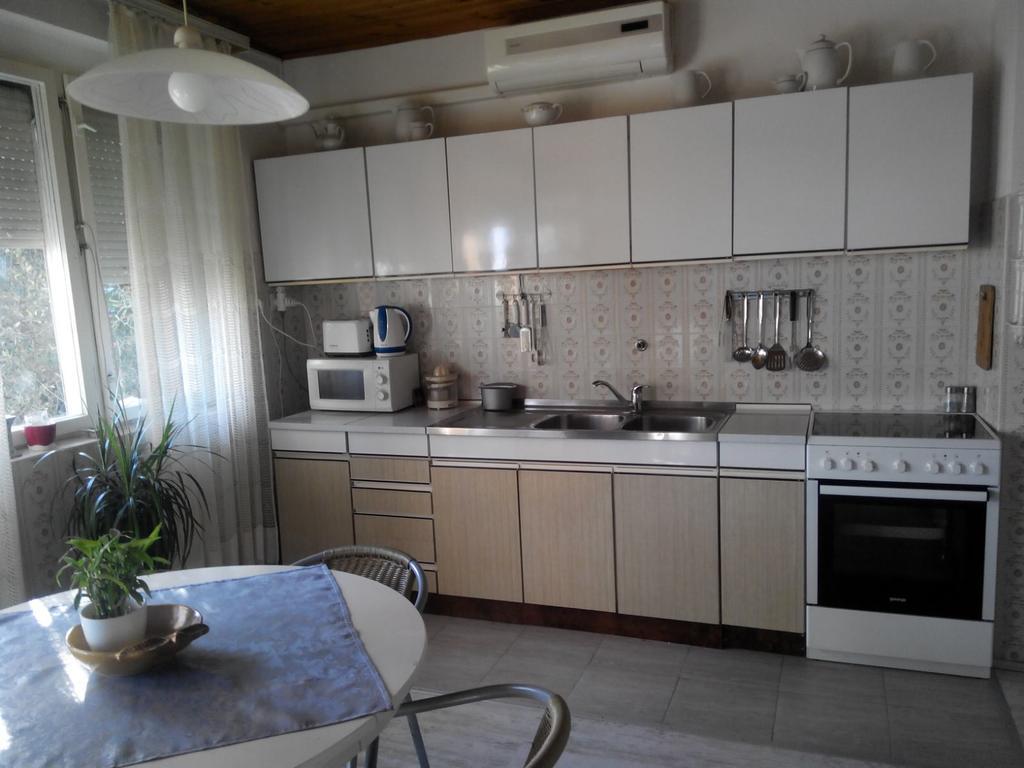 Daniela Apartment Makarska Exterior foto