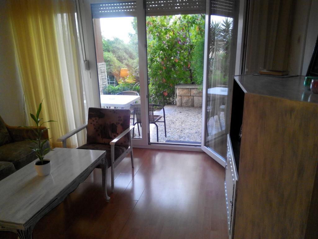 Daniela Apartment Makarska Exterior foto