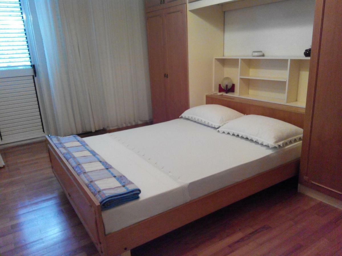 Daniela Apartment Makarska Exterior foto