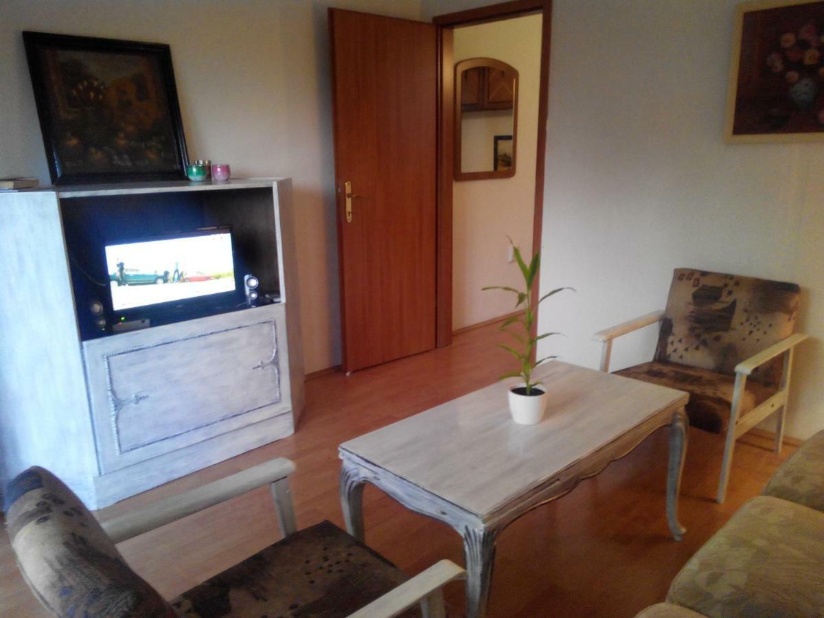 Daniela Apartment Makarska Exterior foto